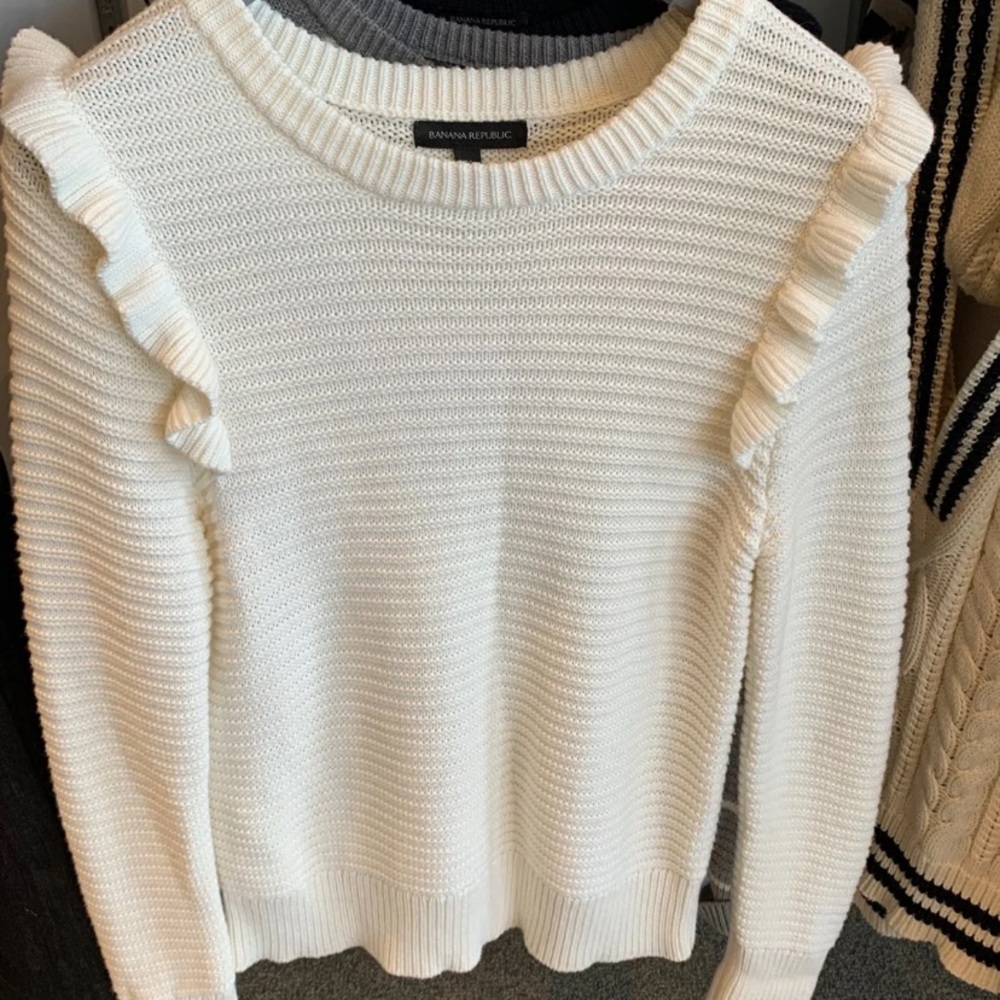 Banana Republic Knit sweater